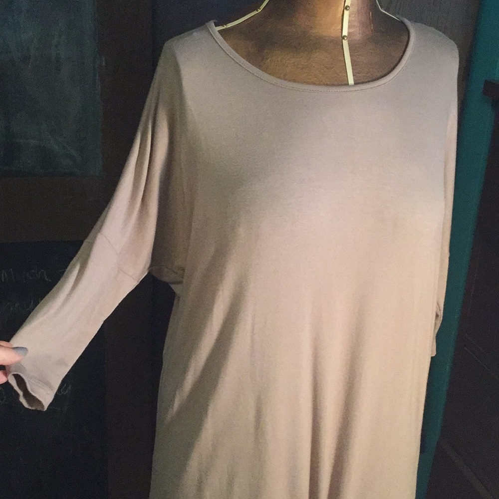 Knotted Tunic✨ - Picture 3 of 5